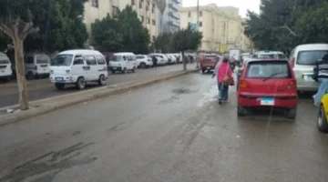 أمطار غزيرة تجتاح القليوبية.. المحافظ يرفع الطوارئ وينشر معدات على الطرق